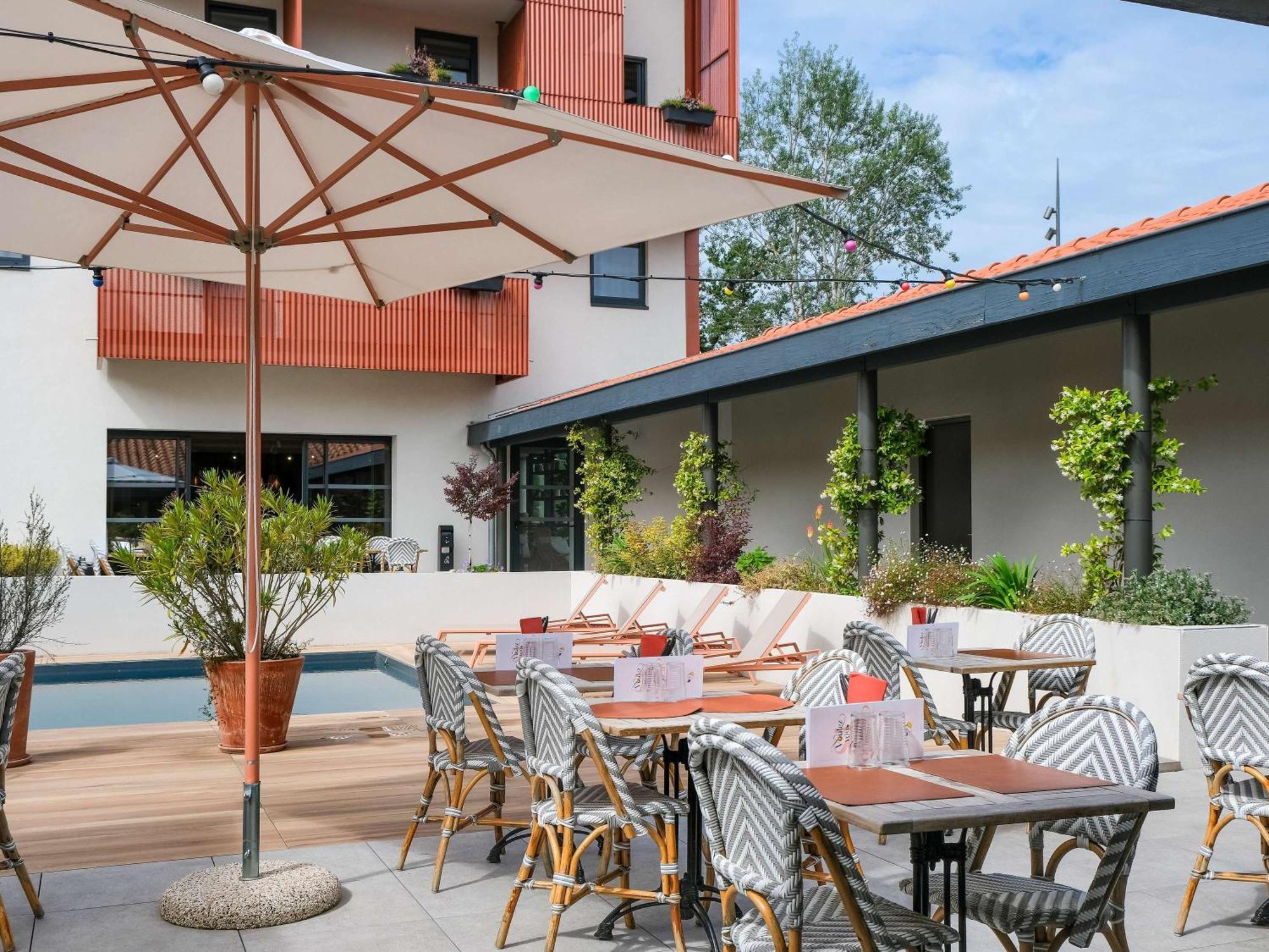 Hotel Ibis Montauban Esterno foto