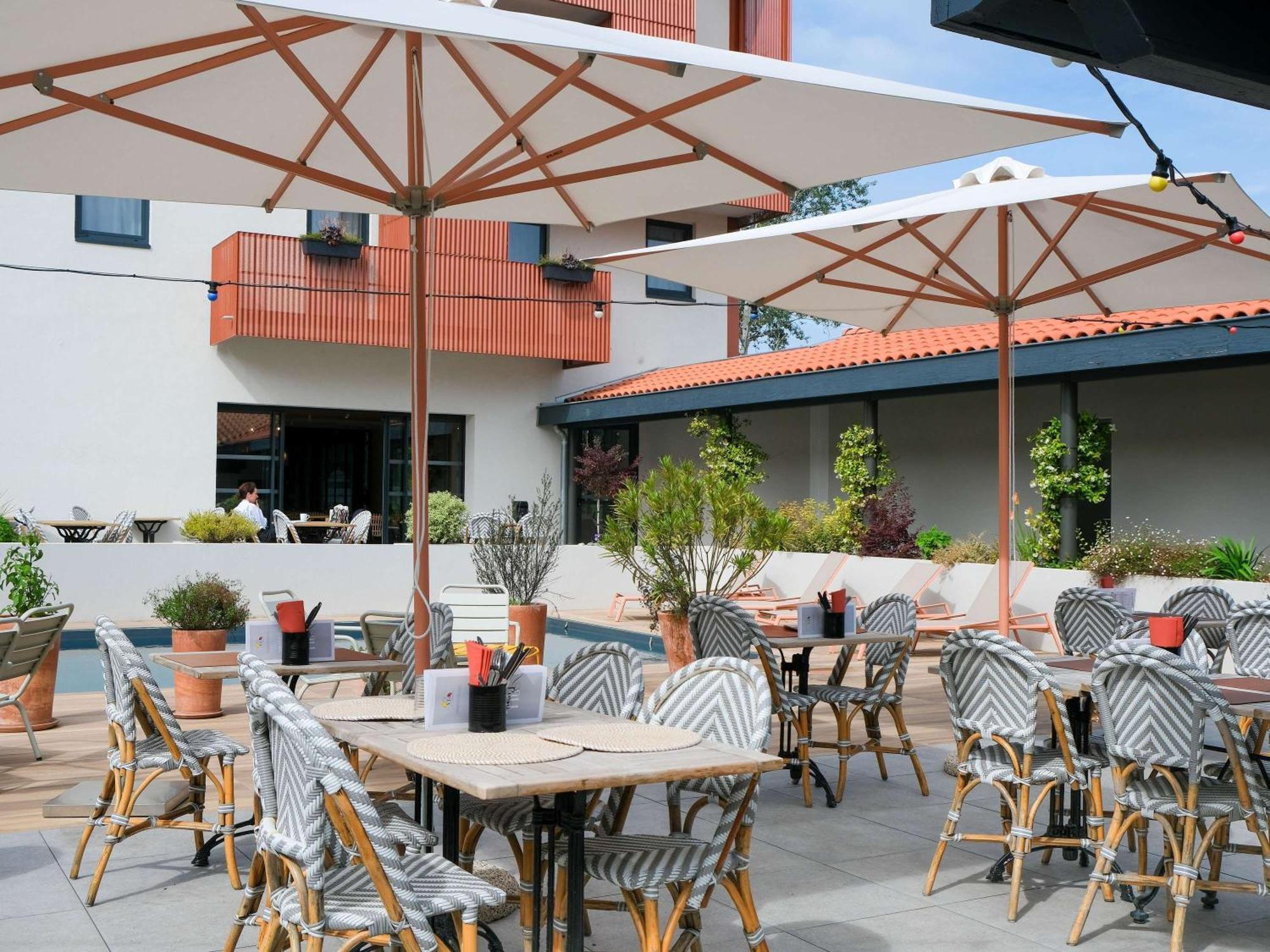 Hotel Ibis Montauban Esterno foto
